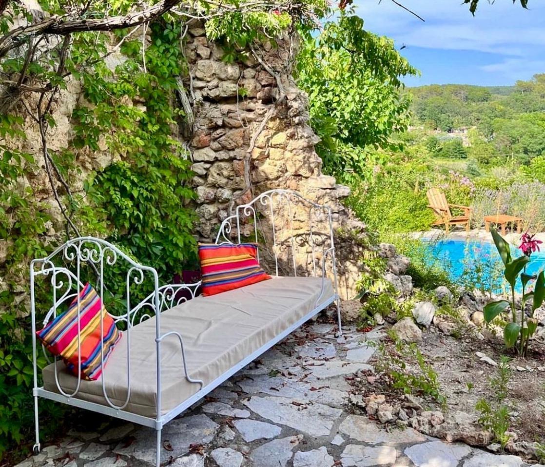 La Parenthese Du Var - Chambre D'Hotes Petits Dejeuners Inclus Et Terrasse Ombragee Saint-Antonin-du-Var Екстериор снимка
